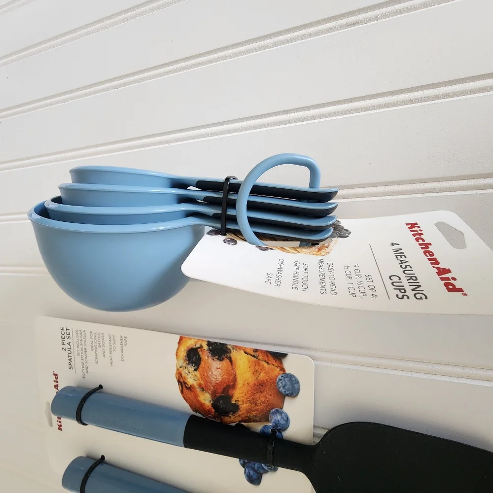 KitchenAid Spatula Set in Blue (2 piece set) & 4 measuring cups kitchen …